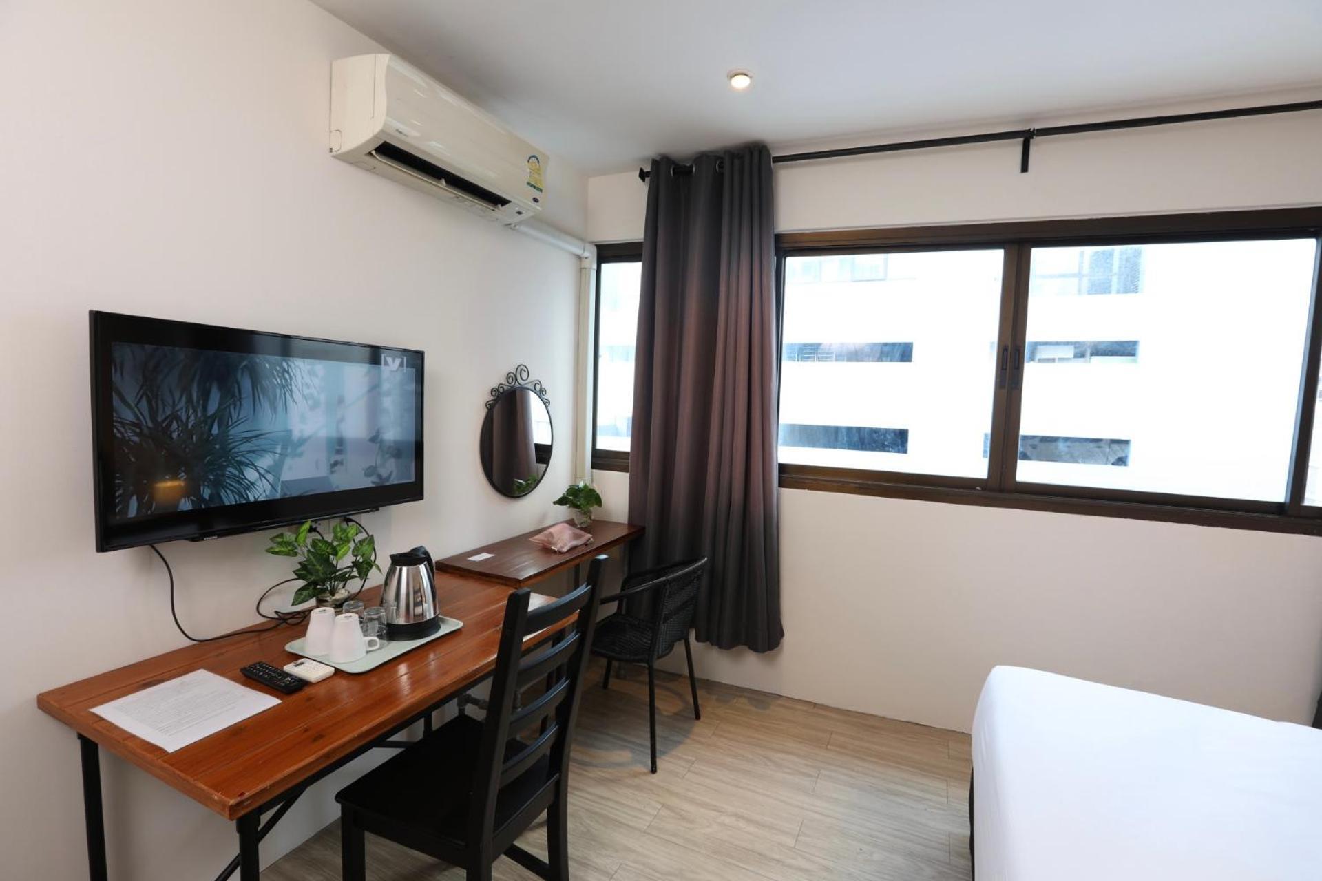 Studio F Sukhumvit Bangkok Exterior photo
