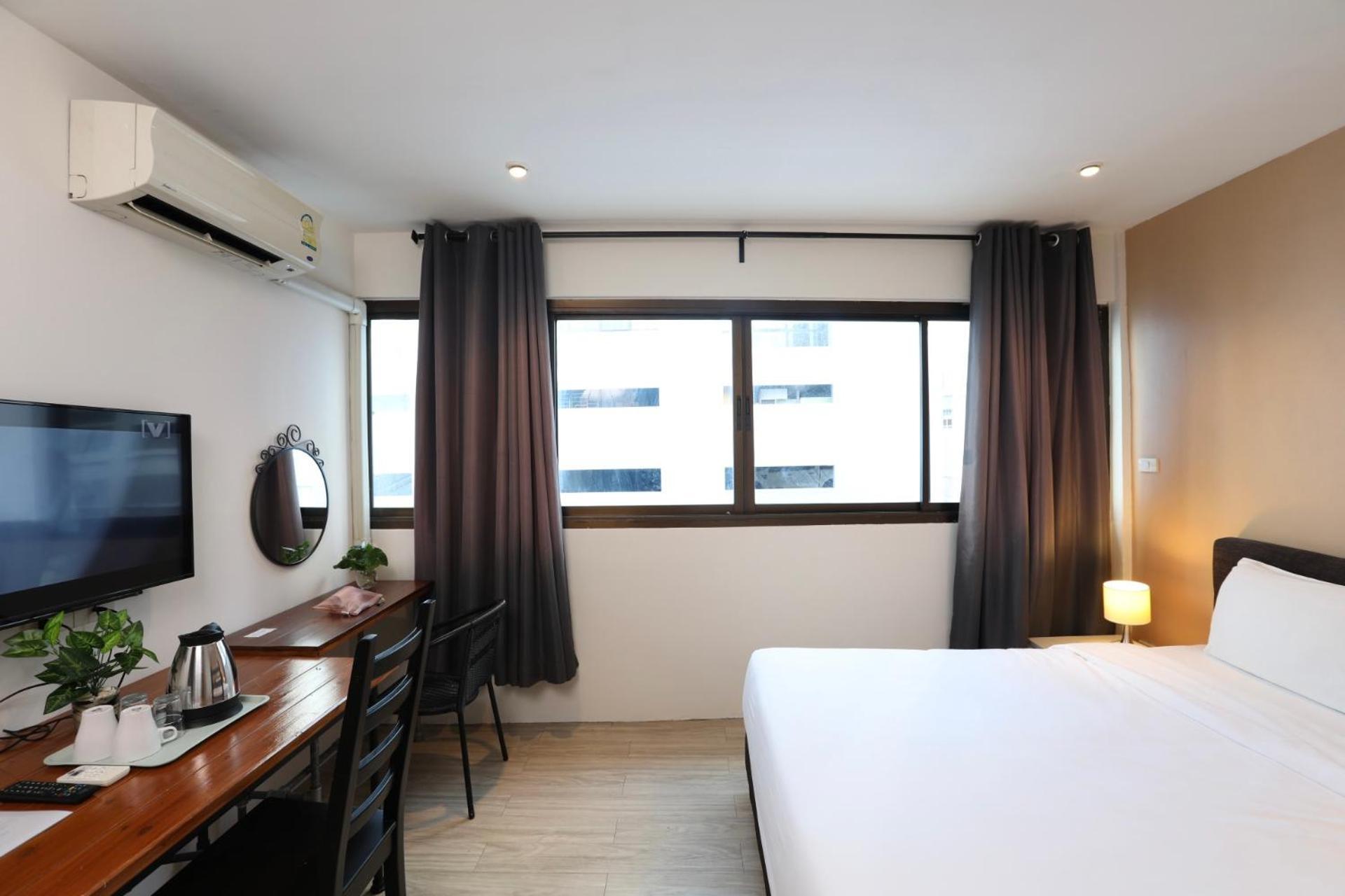 Studio F Sukhumvit Bangkok Exterior photo